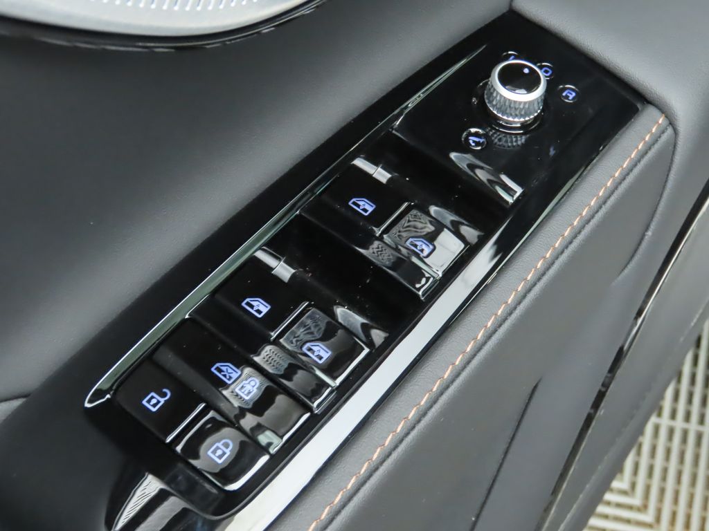 Thumbnail: 2025 Maserati Grecale - 24