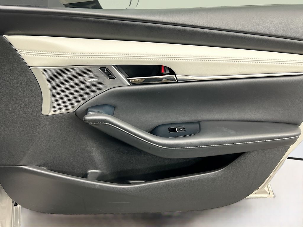 Thumbnail: 2022 Mazda Mazda3 - 24