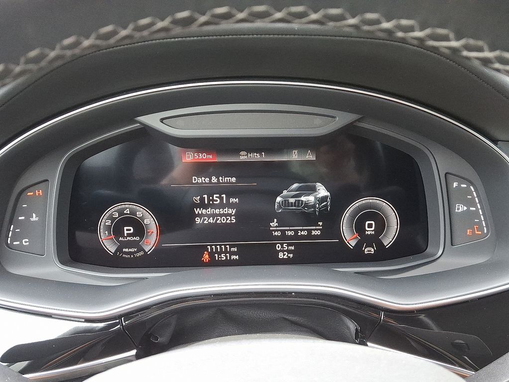 Thumbnail: 2022 Audi Q8 - 21