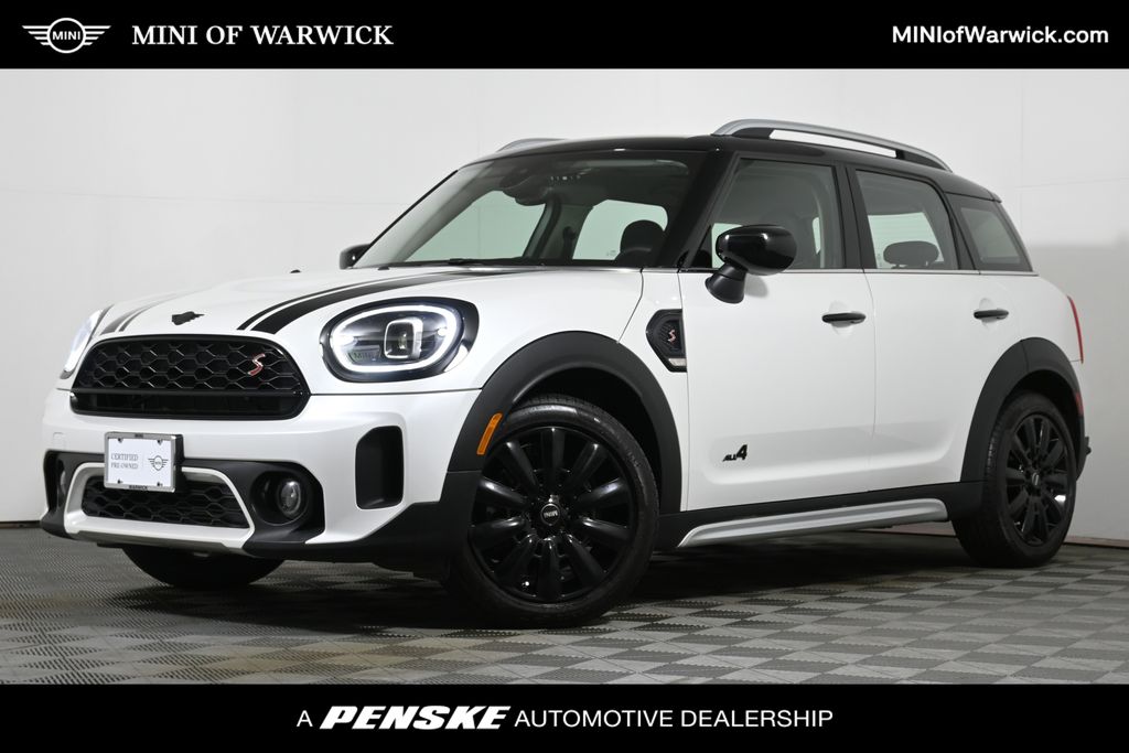 2023 MINI Cooper Countryman Signature Hero Image