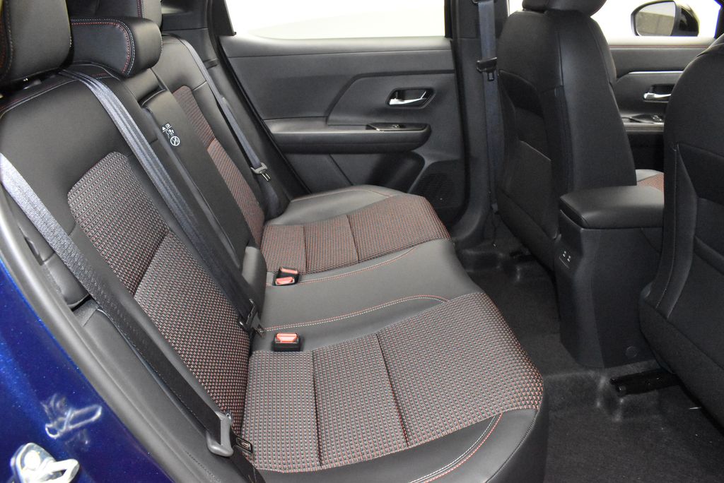 Thumbnail: 2026 Nissan Kicks - 27