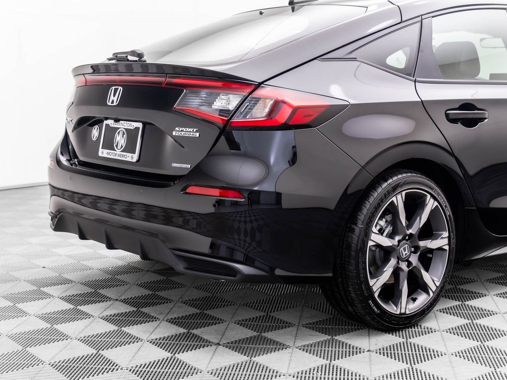 2025 Honda Civic Hybrid Sport Touring photo