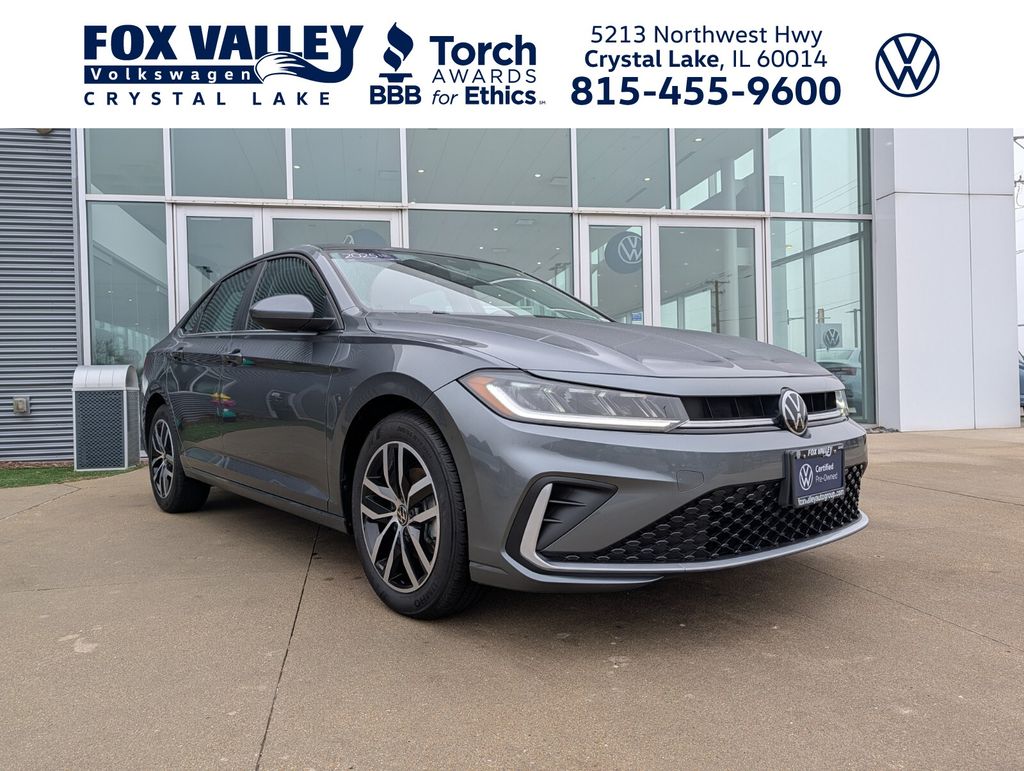 2025 Volkswagen Jetta SE FWD