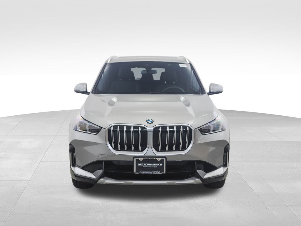 Thumbnail: 2026 BMW X1 - 8