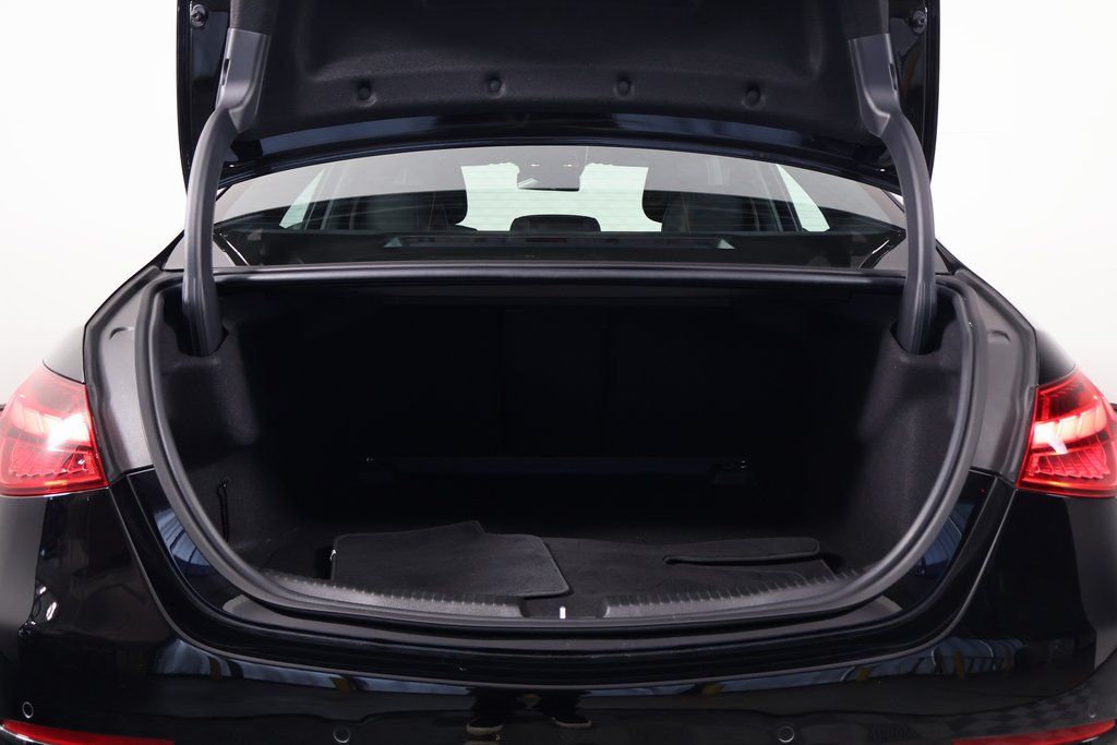 Thumbnail: 2025 Mercedes-Benz C-Class - 14