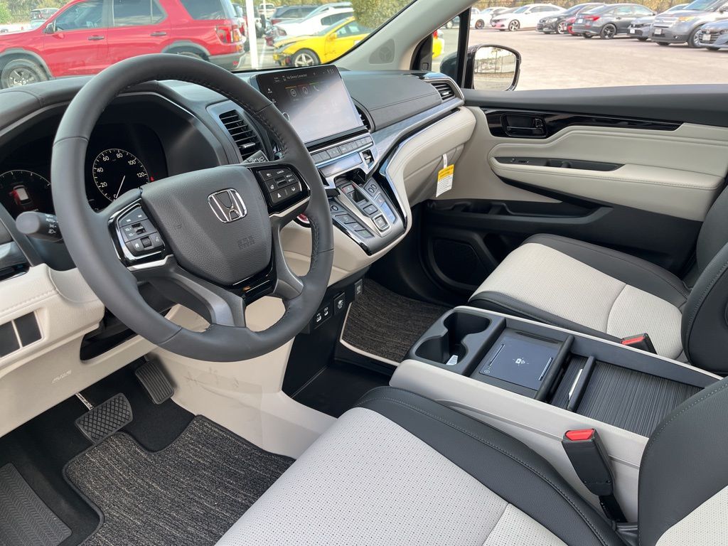 Thumbnail: 2026 Honda Odyssey - 11