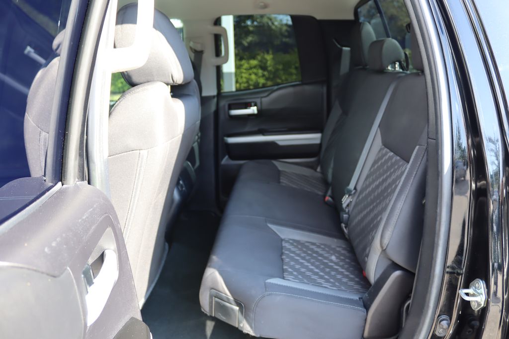 Thumbnail: 2020 Toyota Tundra - 19