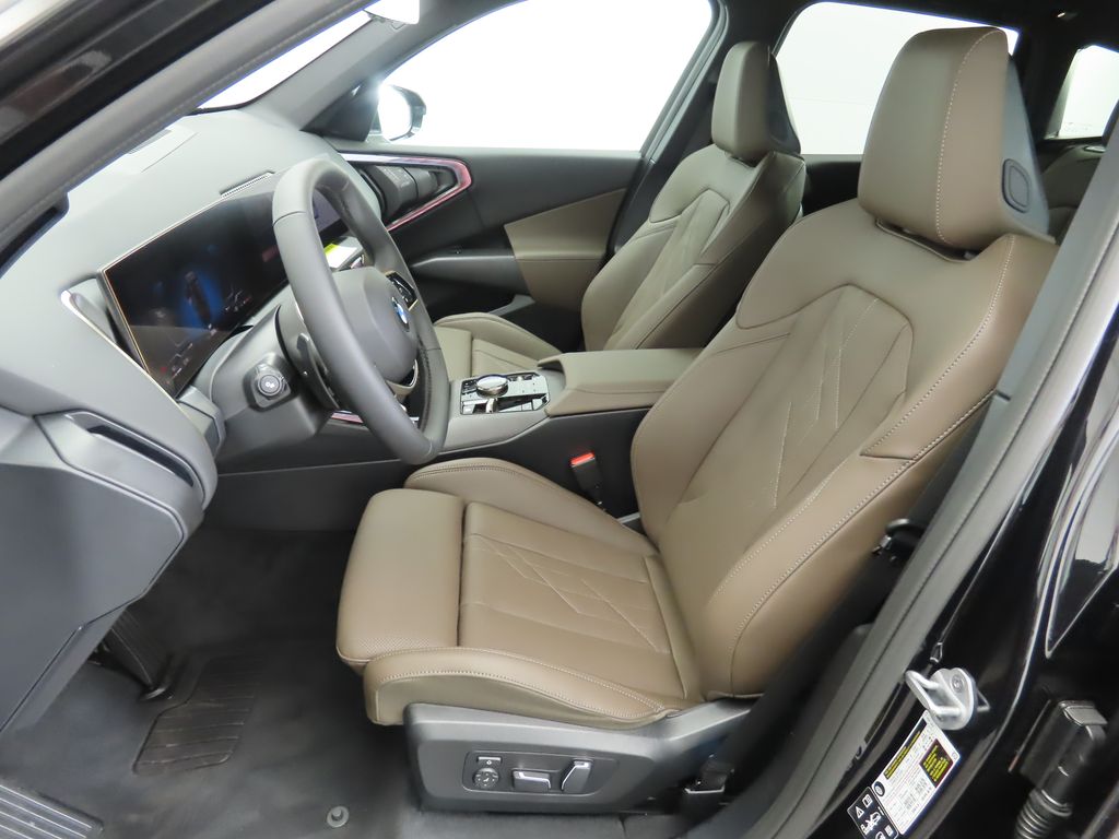 Thumbnail: 2025 BMW X3 - 20