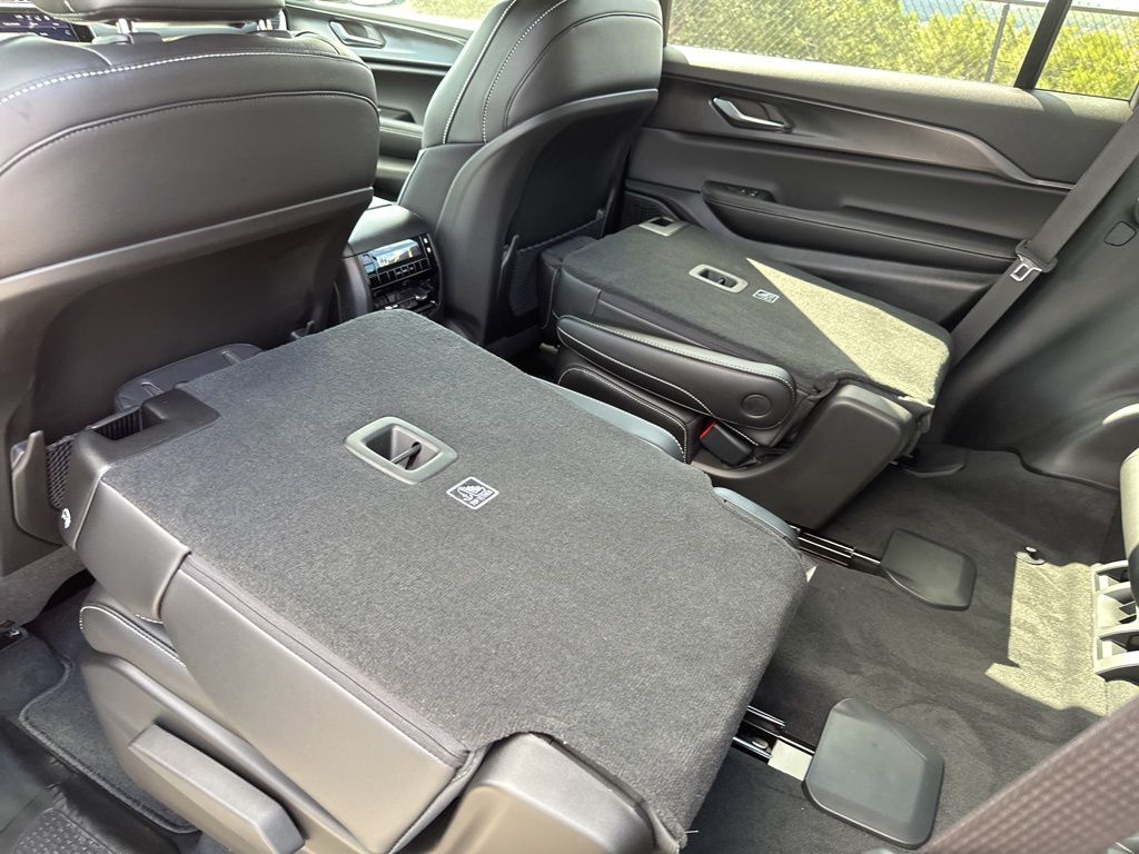 New Car 2025 Jeep Grand Cherokee L  For Sale Under $50,000 In Austin, Texas