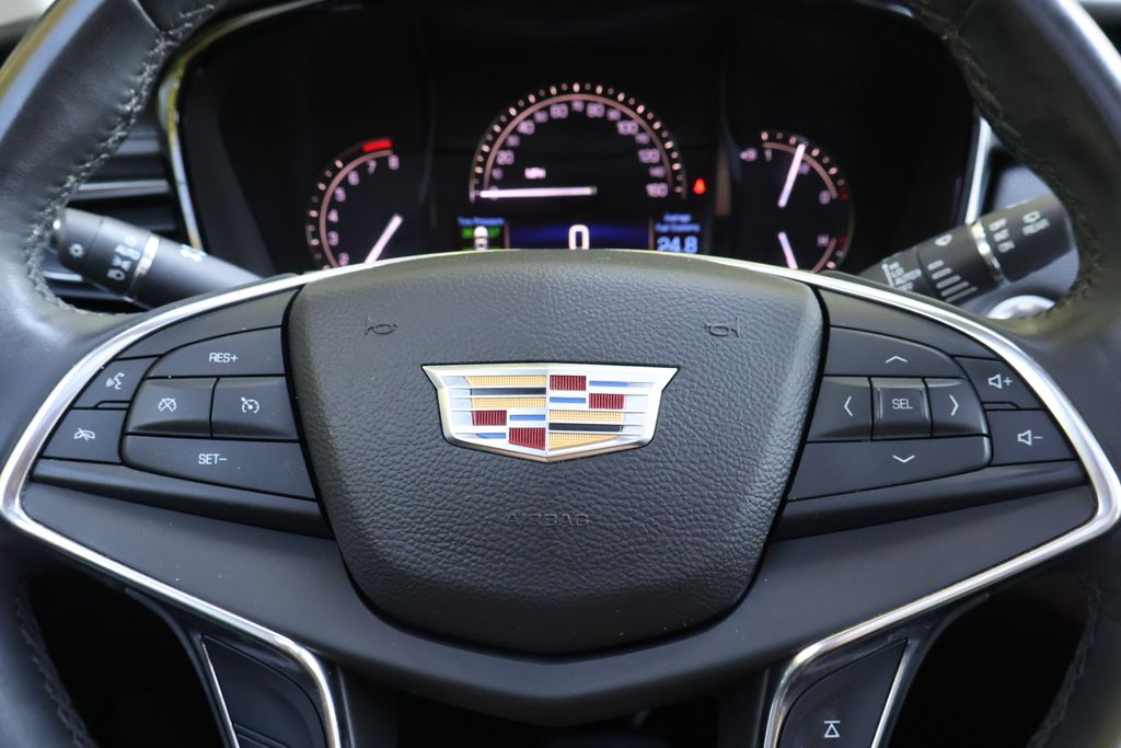 Thumbnail: 2017 Cadillac XT5 - 27