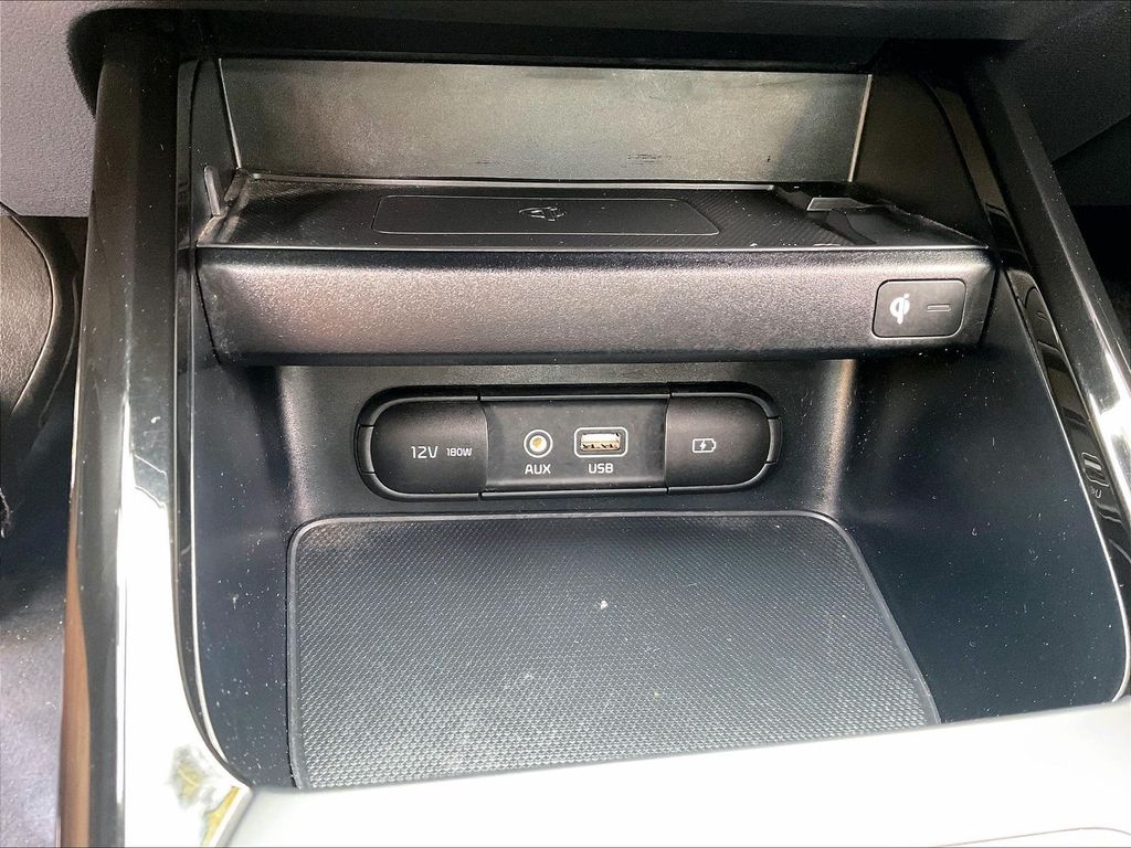 2021 Kia Forte — photo 12