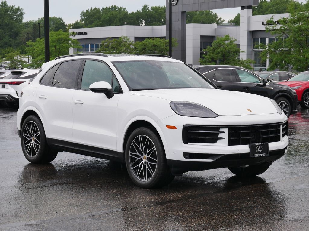 White 2024 Porsche Cayenne SUV / Crossover All-Wheel Drive 8-Speed Automatic