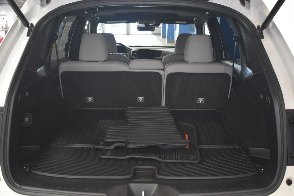 2023 Honda Passport Elite 5