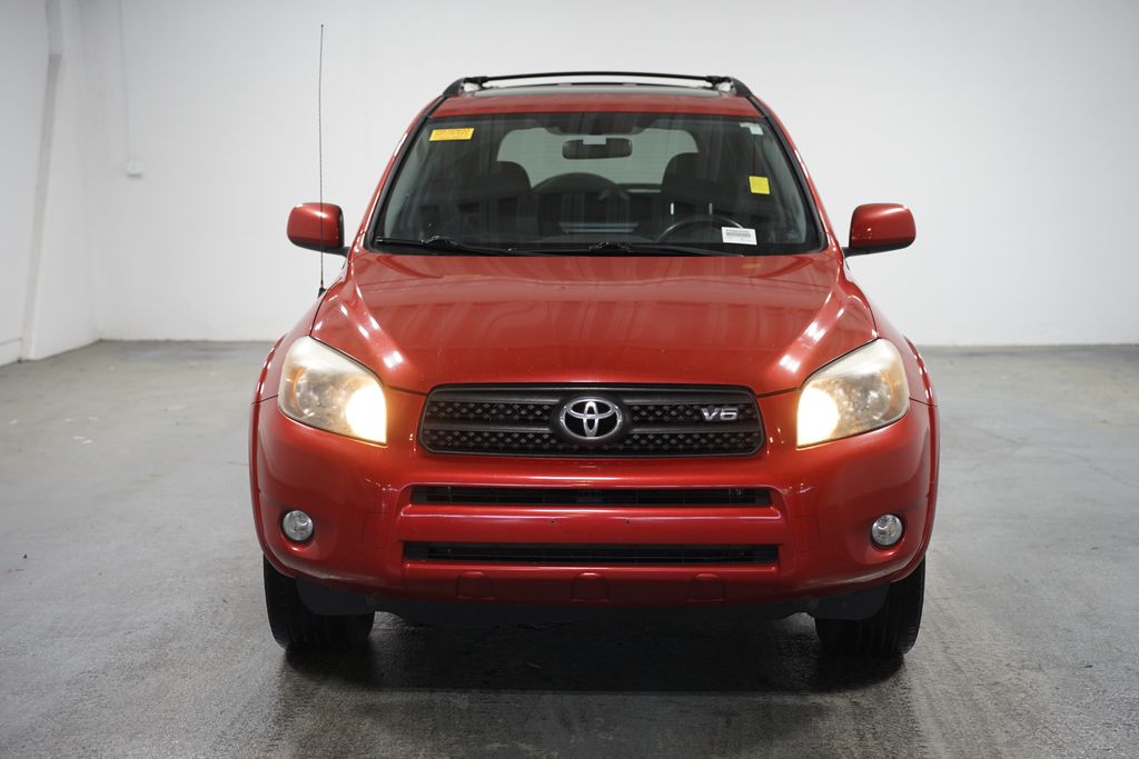 2008 Toyota RAV4 Sport 2