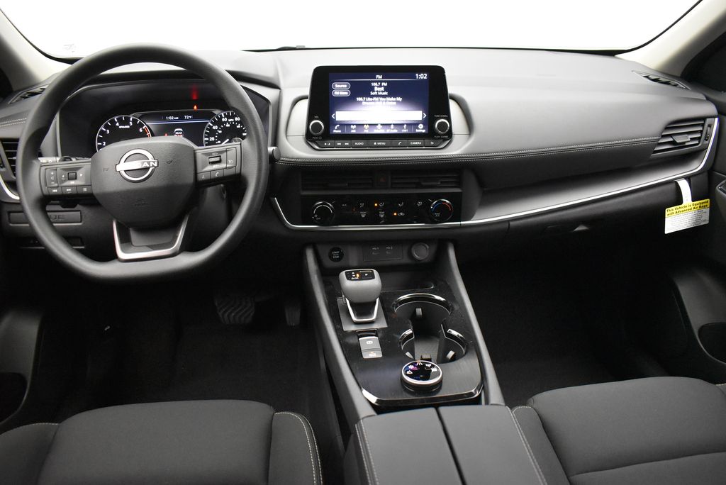 2025 Nissan Rogue S 25