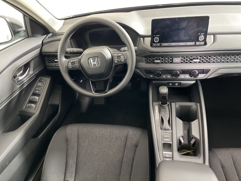 2025 Honda Accord SE 4