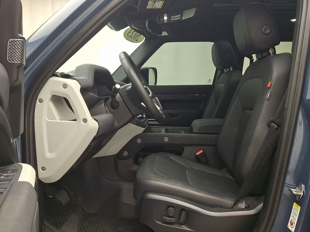 Thumbnail: 2023 Land Rover Defender - 14