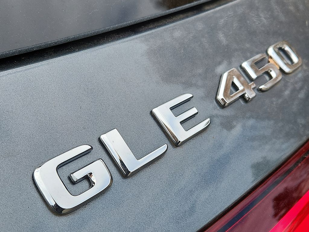 Thumbnail: 2026 Mercedes-Benz GLE - 16