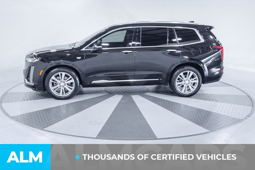 2024 Cadillac XT6 Premium Luxury photo 2