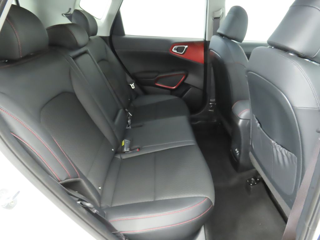 2023 Kia Soul GT-Line 22