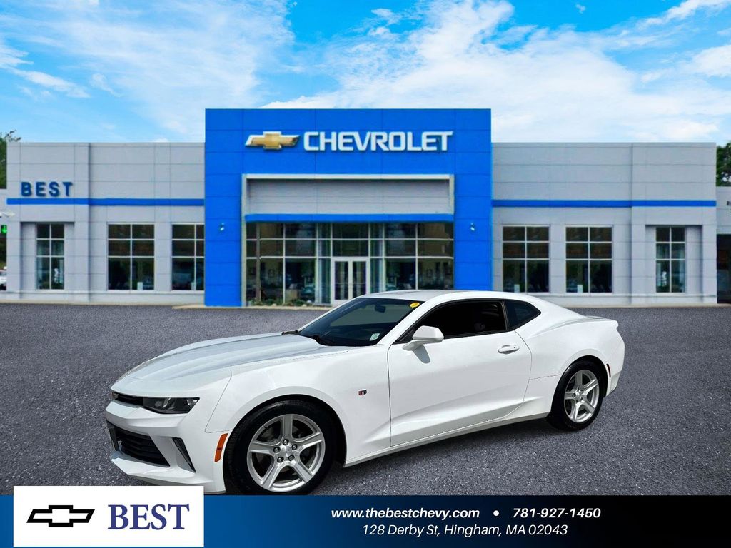 Summit White 2018 Chevrolet Camaro 1LT Coupe RWD Coupe Rear-Wheel Drive 8-Speed Automatic
