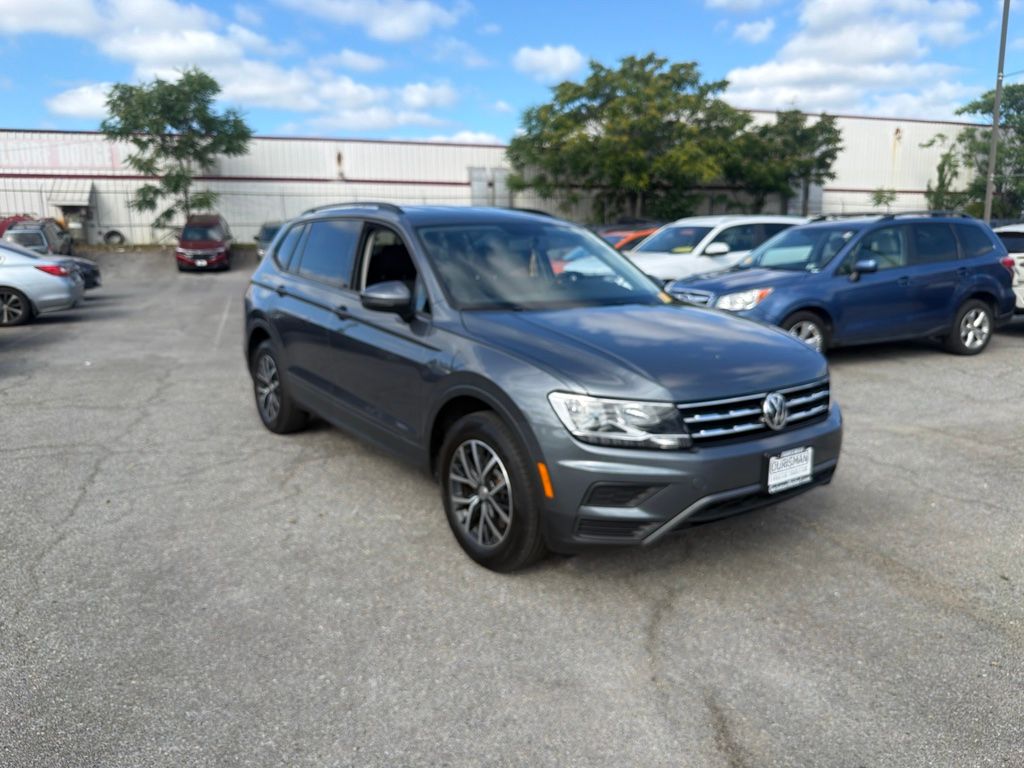 Platinum Gray Metallic 2021 Volkswagen Tiguan SUV / Crossover Front-Wheel Drive 8-Speed Automatic