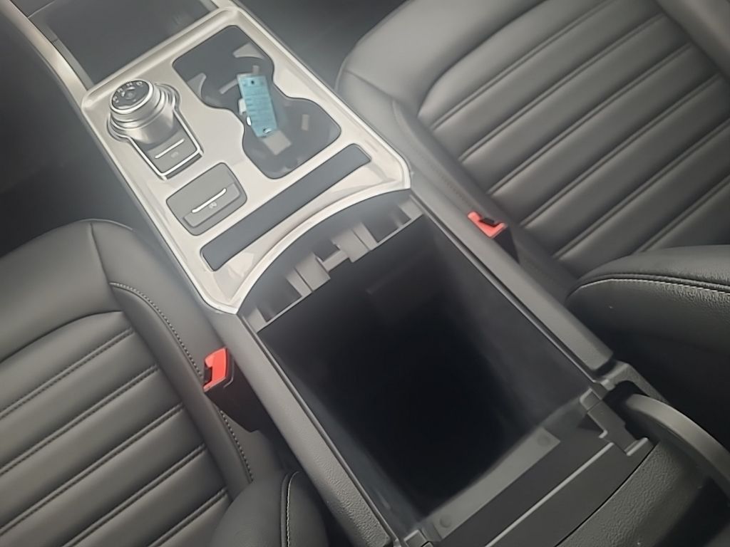 used 2024 Ford Edge car, priced at $28,742