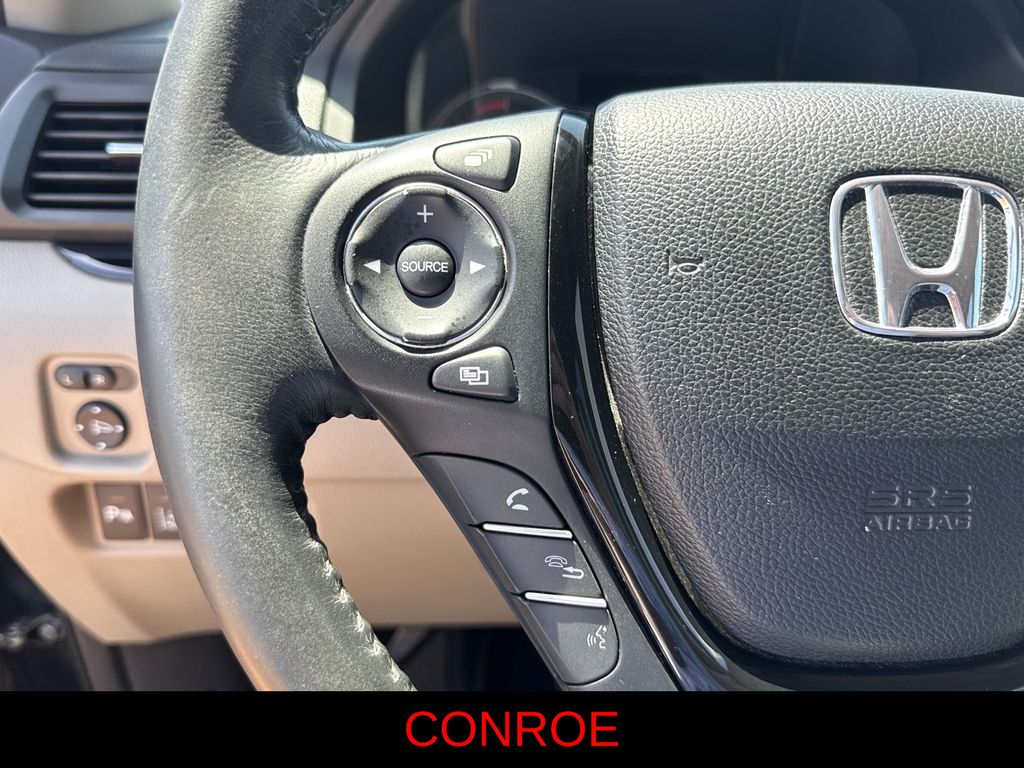 2016 Honda Pilot Touring - 11
