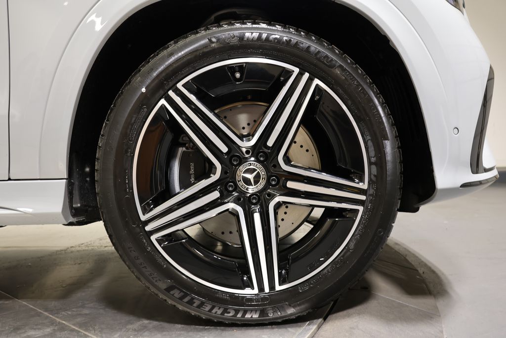 Thumbnail: 2026 Mercedes-Benz GLE - 14