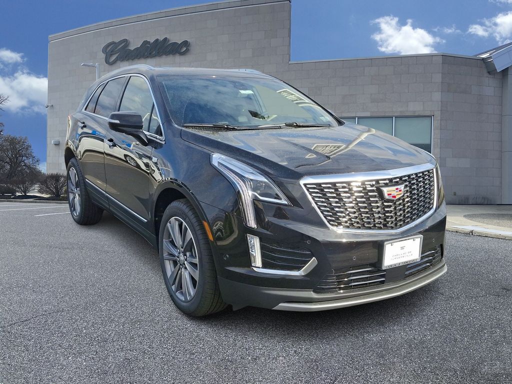 2025 Cadillac XT5 Premium Luxury 2
