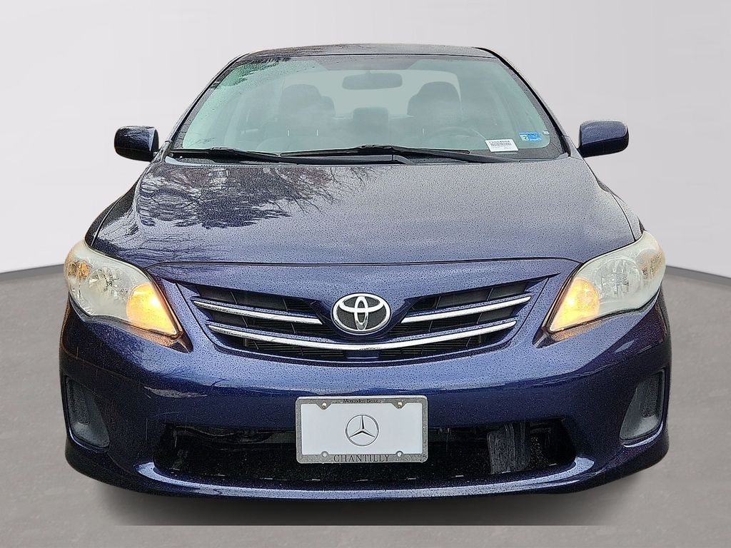 Thumbnail: 2013 Toyota Corolla - 2