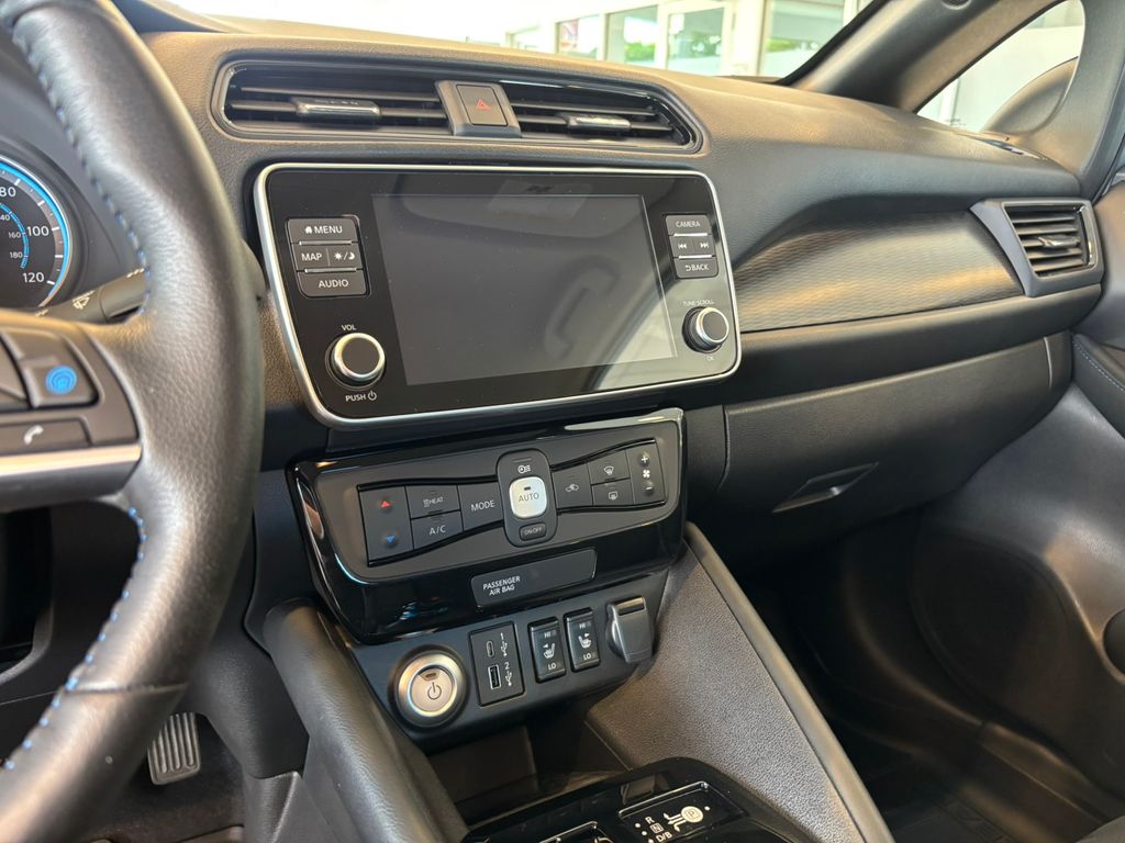 2024 Nissan Leaf SV Plus
