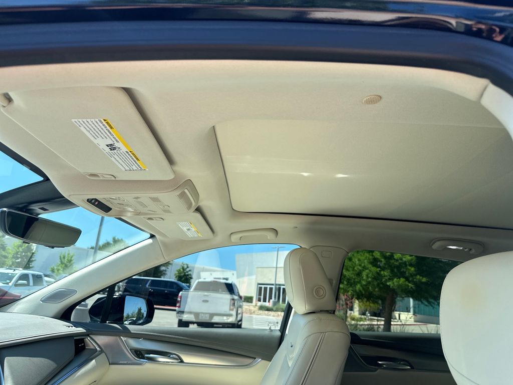 Used Car 2023 Cadillac Xt5  Premium Luxury For Sale Under $35,000 In Austin, Texas