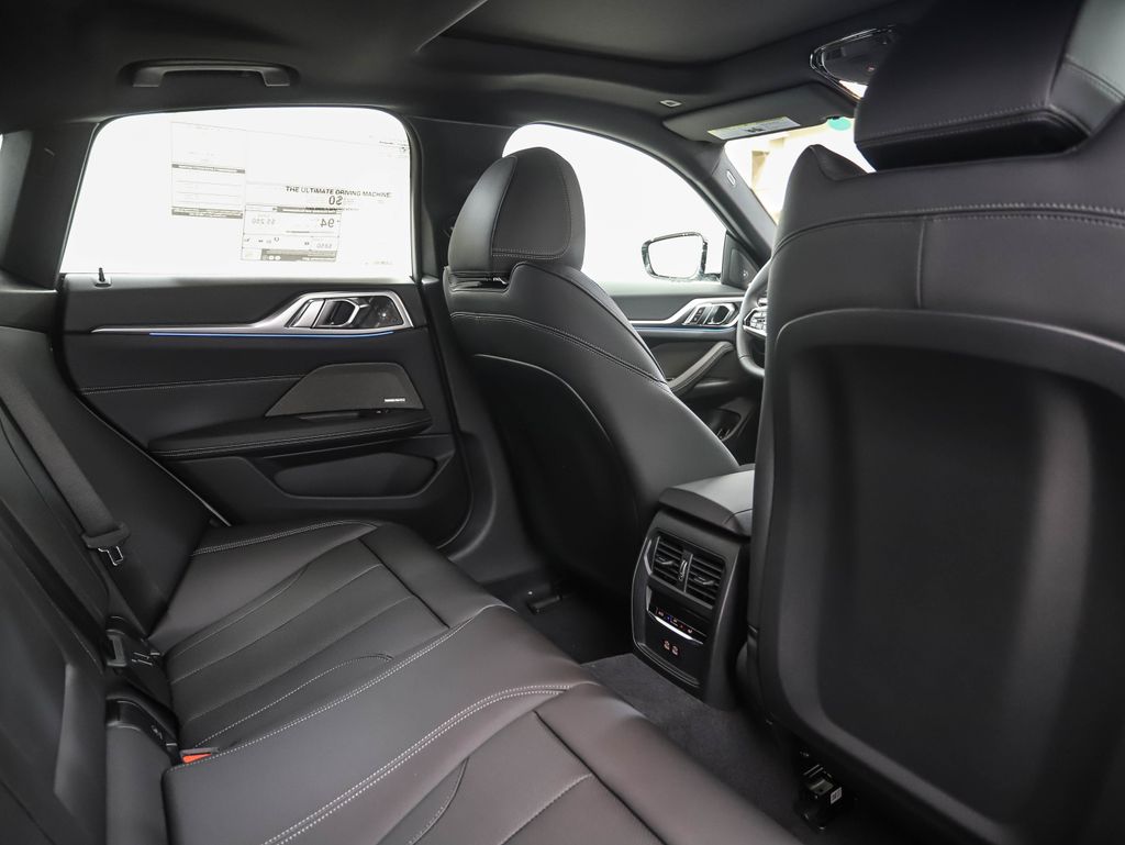 Thumbnail: 2025 BMW i4 - 24