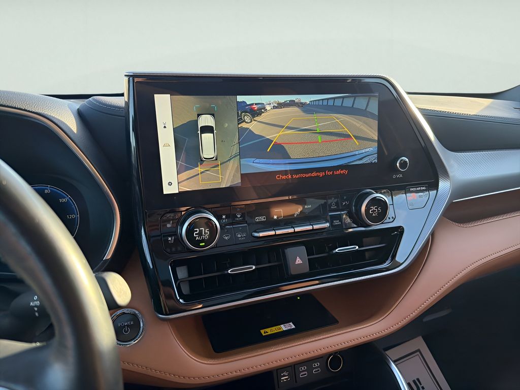 2023 Toyota Highlander Hybrid