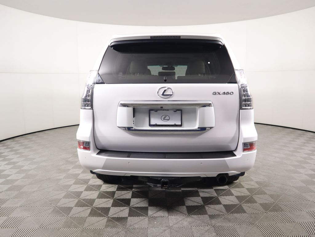 2017 Lexus GX 460 6