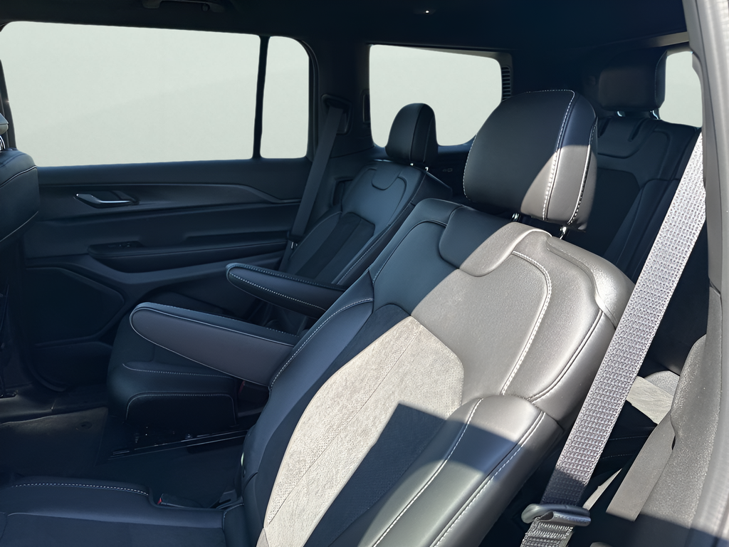 New Car 2025 Jeep Grand Cherokee L  For Sale Under $50,000 In Austin, Texas