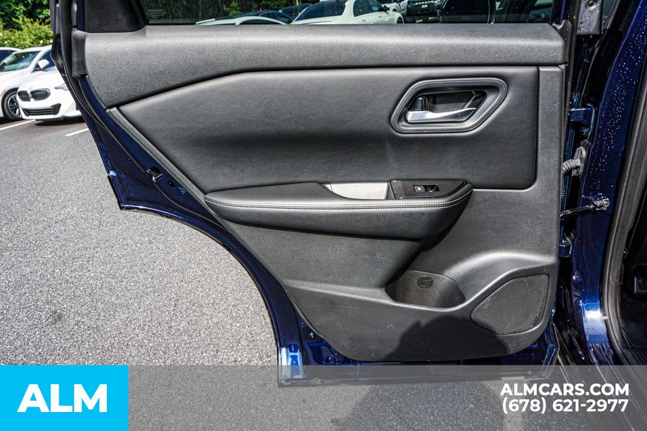 Used 2025 Blue Nissan SV image 49