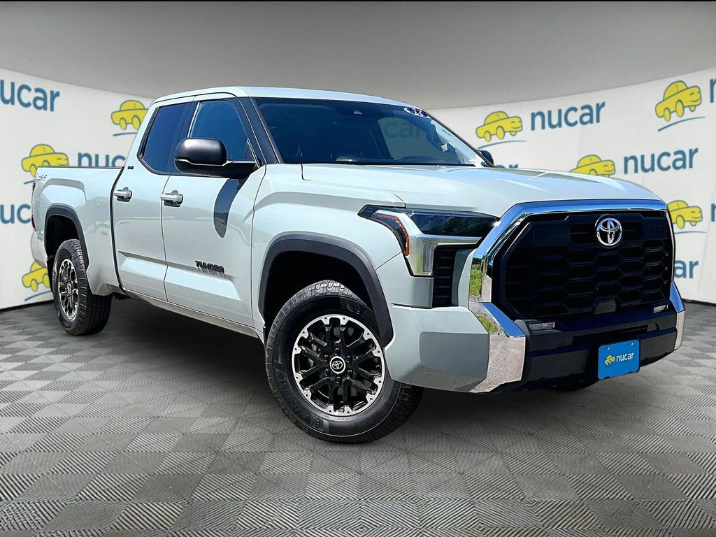 2023 Toyota Tundra — photo 1