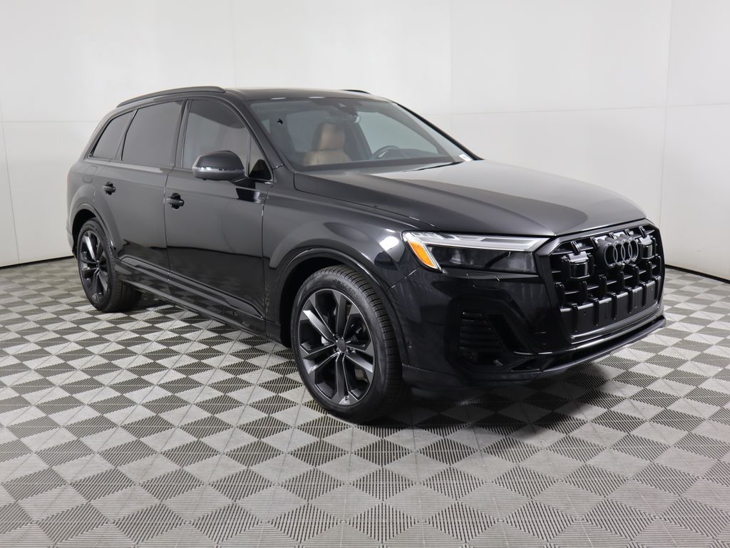 Thumbnail: 2026 Audi Q7 - 3