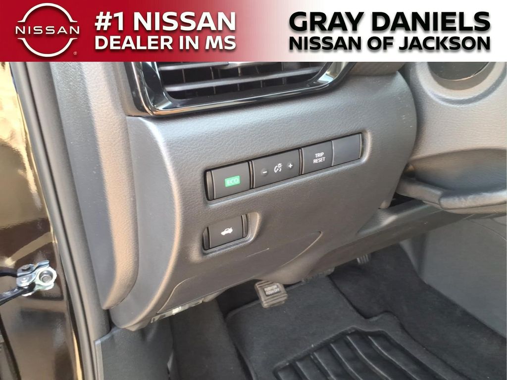 Used 2025 Nissan Sentra Sedan