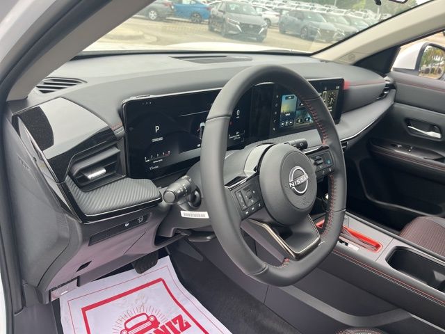 2025 Nissan Kicks SR - Photo 9