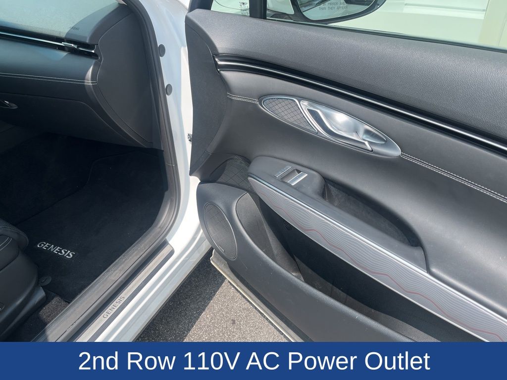 2022 Genesis GV70 2.5T Standard