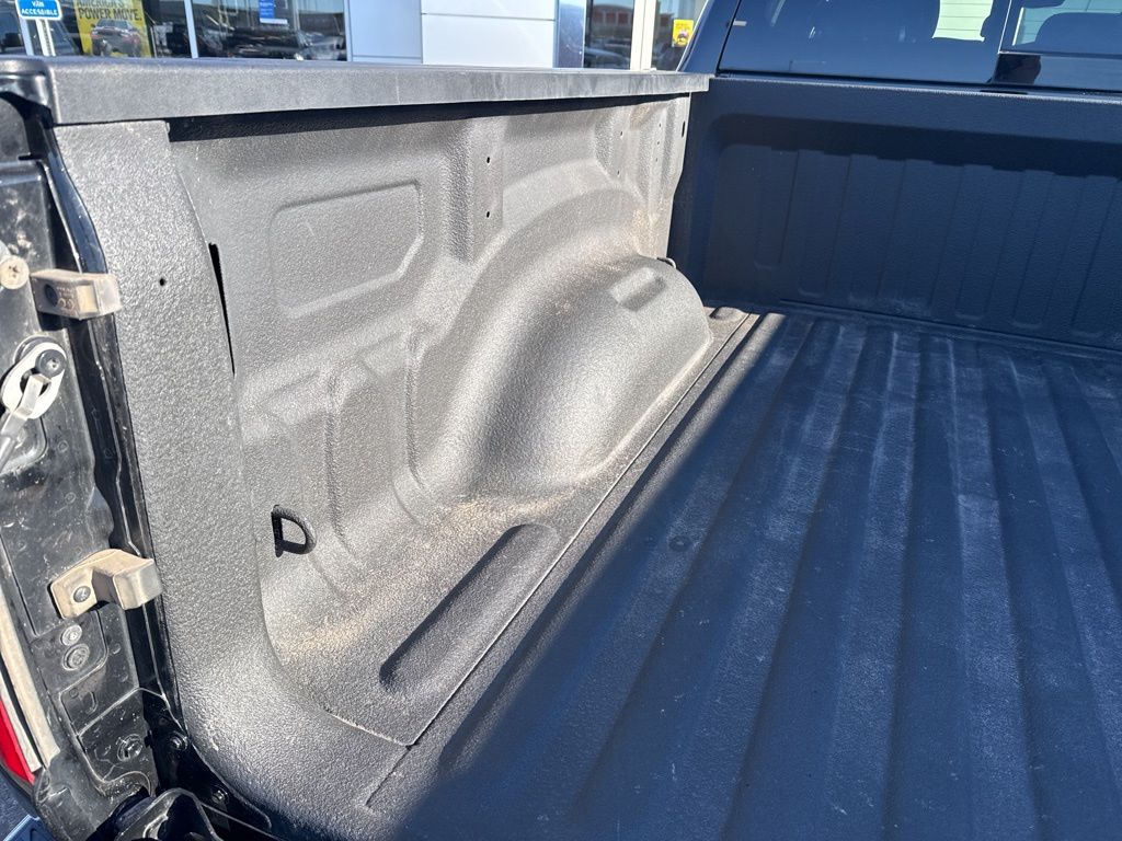 Certified Used 2022 Black Ram Big Horn/Lone Star image 21