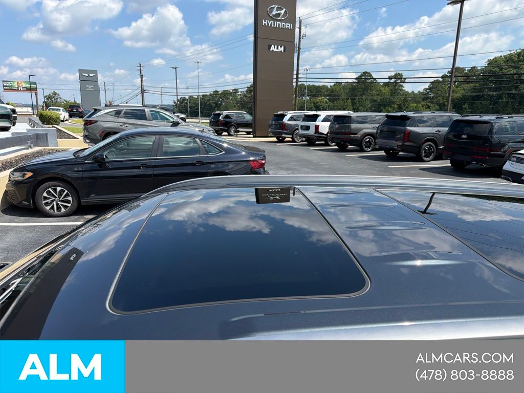 Used 2020 Gray Hyundai Limited image 11