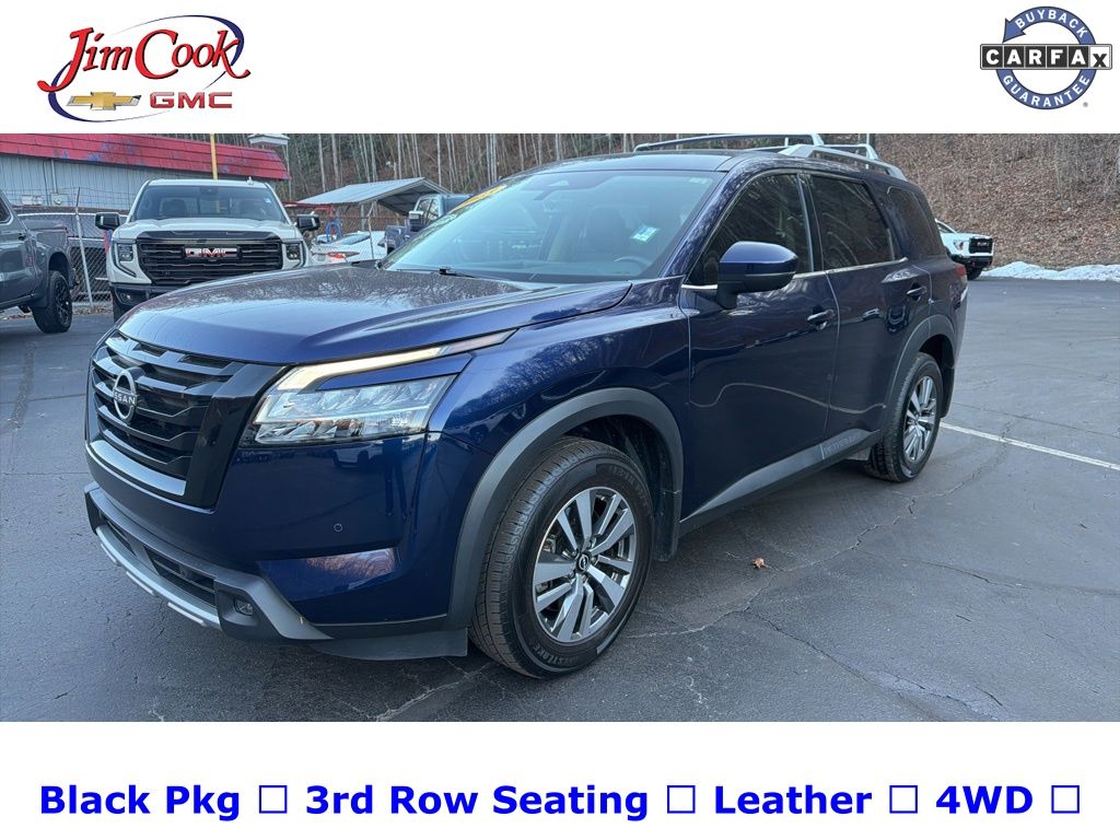 2023 Nissan Pathfinder SL 4WD