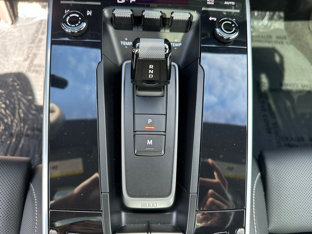 Thumbnail: 2022 Porsche 911 - 26