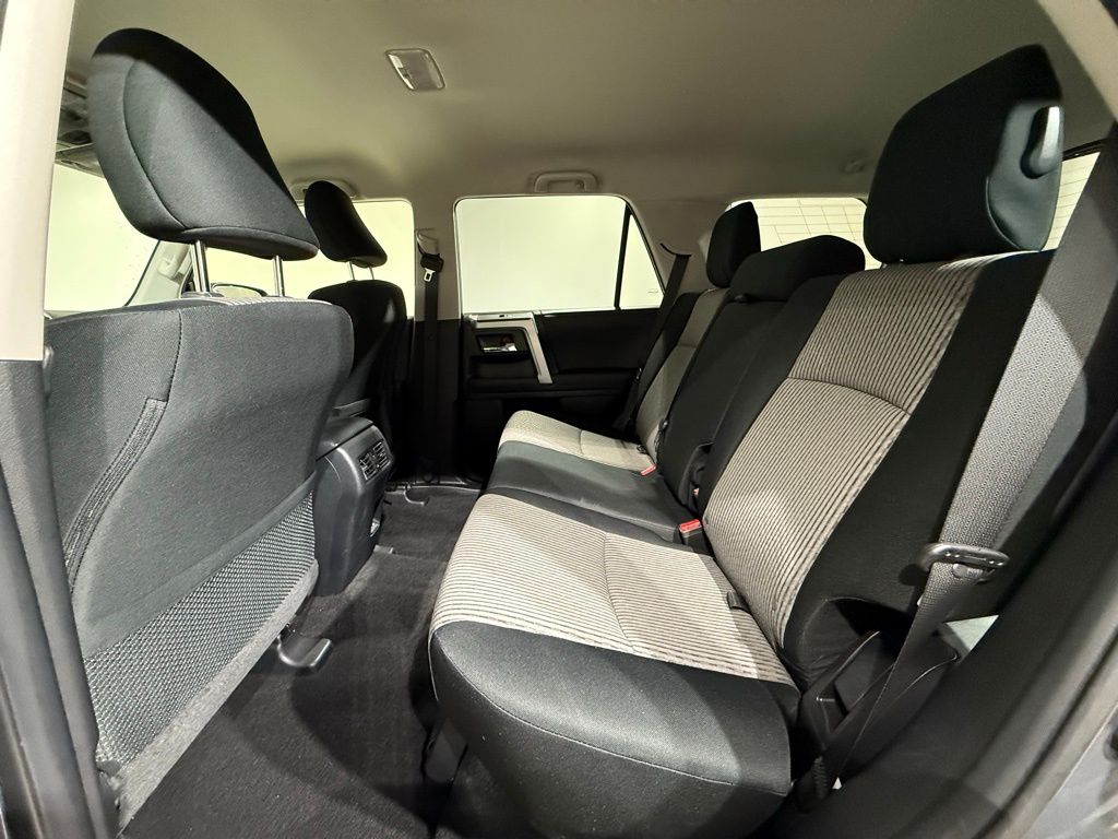 Thumbnail: 2024 Toyota 4Runner - 18