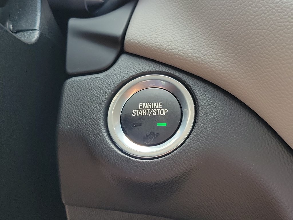 2021 Chevrolet Equinox - $12,888