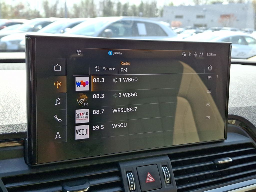 View vehicle photo 5